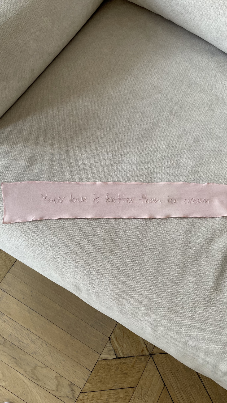 Лента шелковая розовая «Your love is better than ice cream» — изображение 5