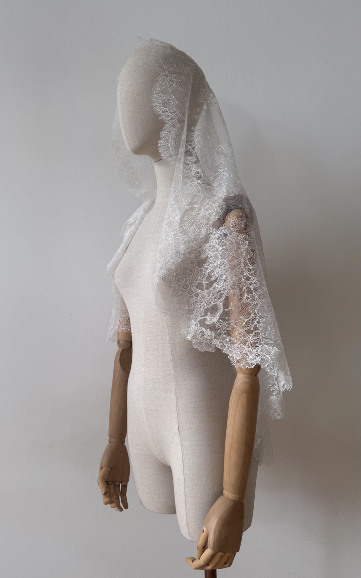 Фата кружевная